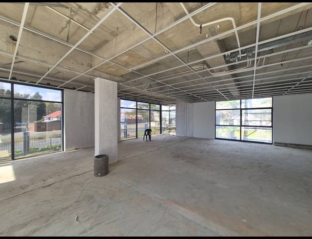 1,679M² OFFICE TO LET IN SANDTON CENTRAL
